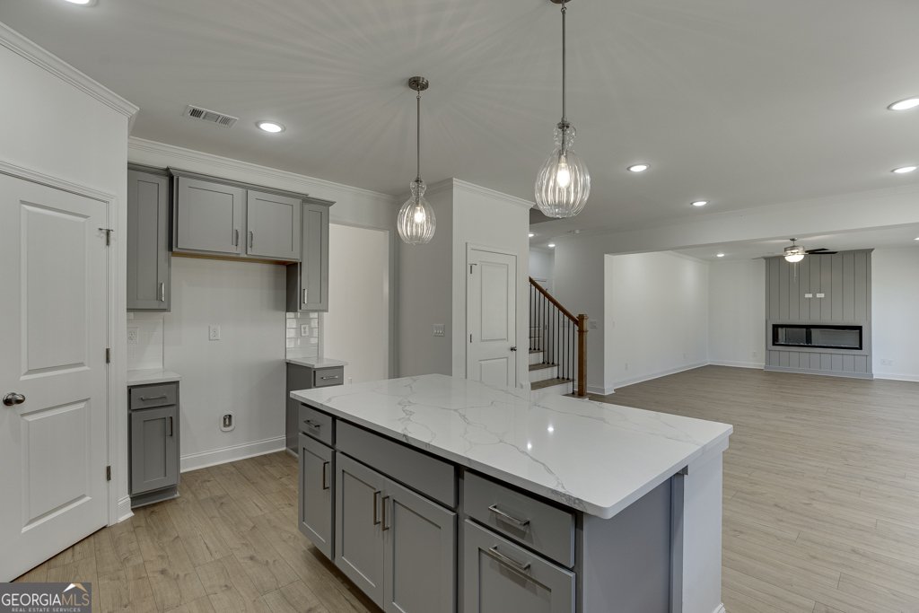 997 Lakeview Commerce - Photo 11