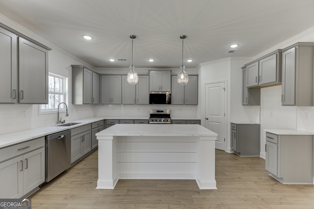 997 Lakeview Commerce - Photo 9