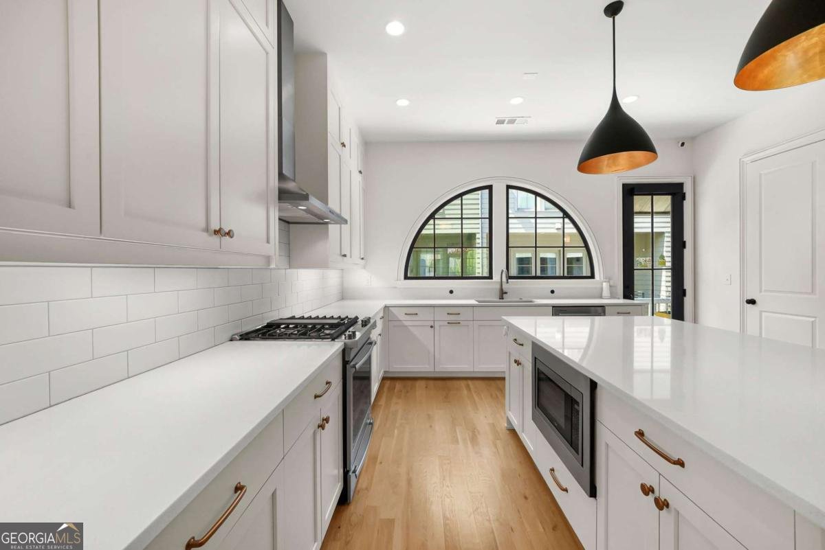 683 Fraser Street Atlanta - Photo 6