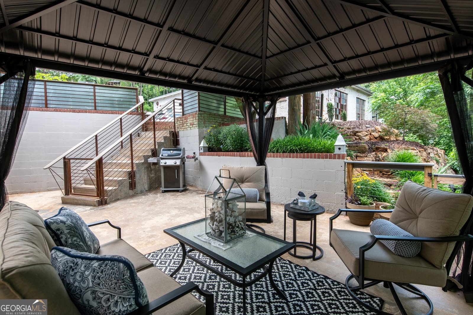 585 White Circle Athens - Photo 24