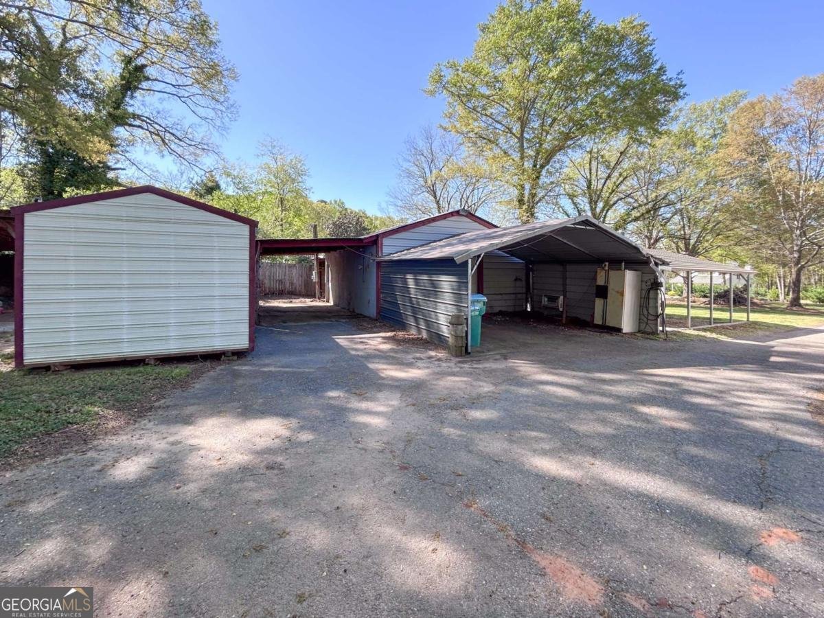 283 Third Street Colbert - Photo 30