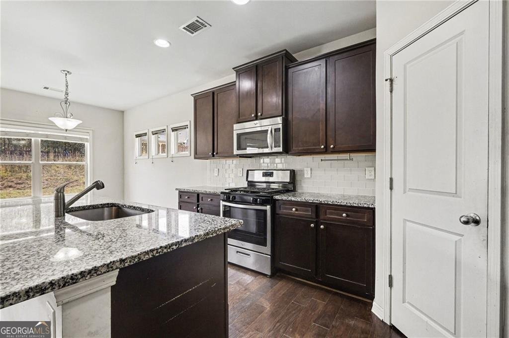 4611 Summer View Drive Gainesville - Photo 11