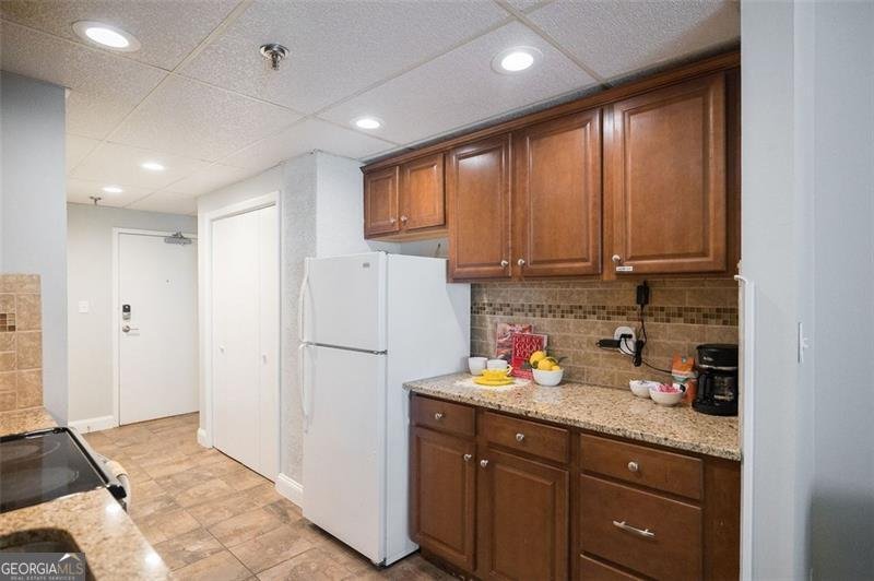 131 BROAD Street Athens - Photo 6