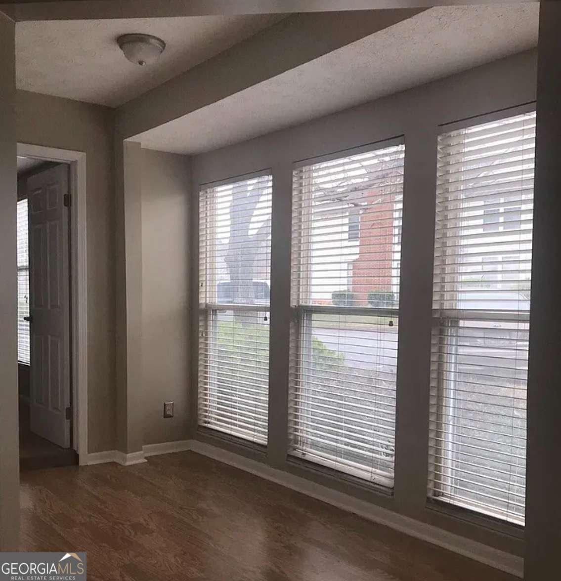 4241 Parkview Court Stone Mountain - Photo 10