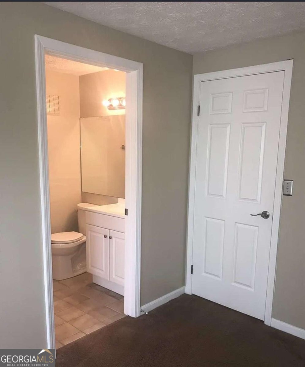 4241 Parkview Court Stone Mountain - Photo 13