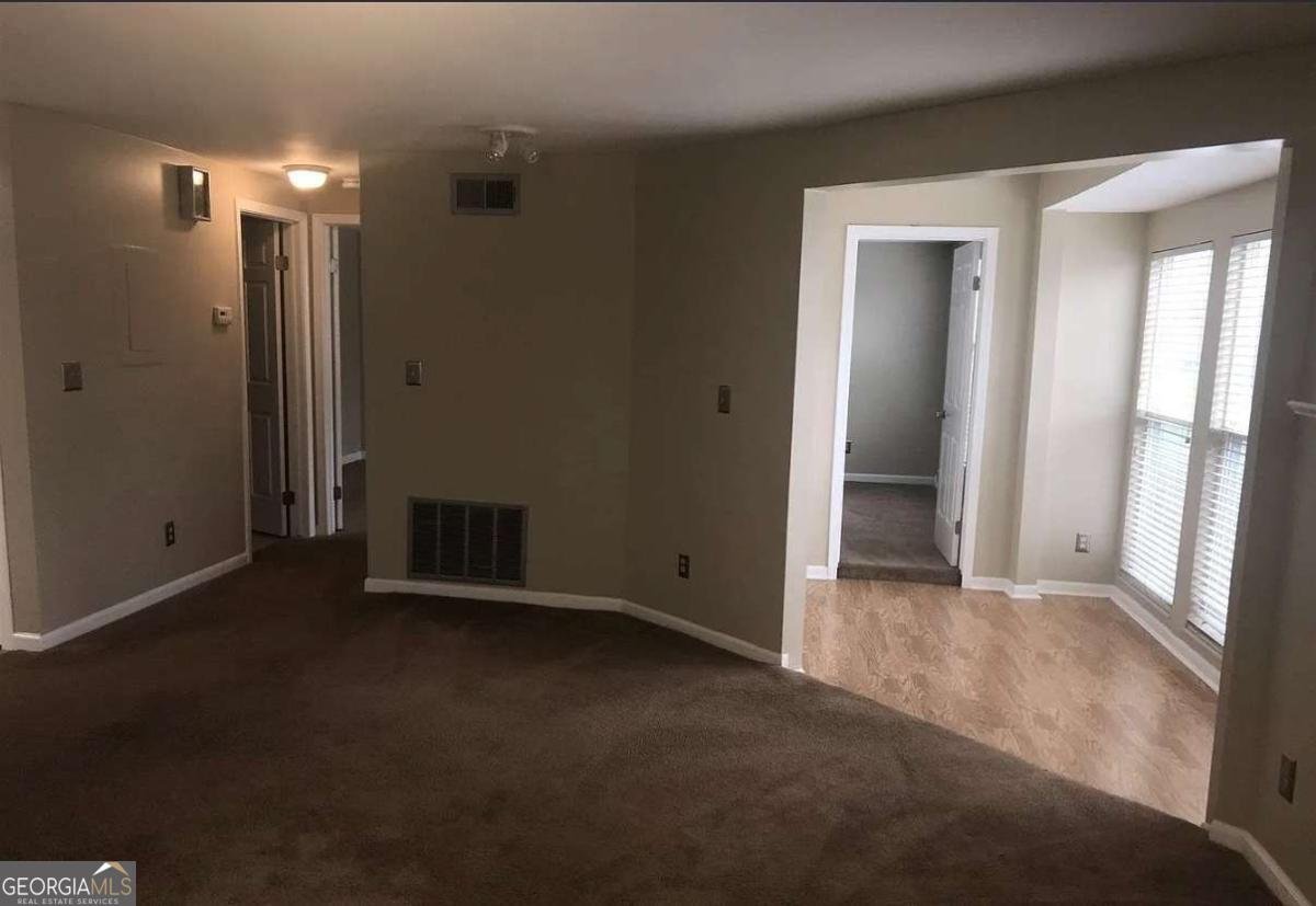 4241 Parkview Court Stone Mountain - Photo 9