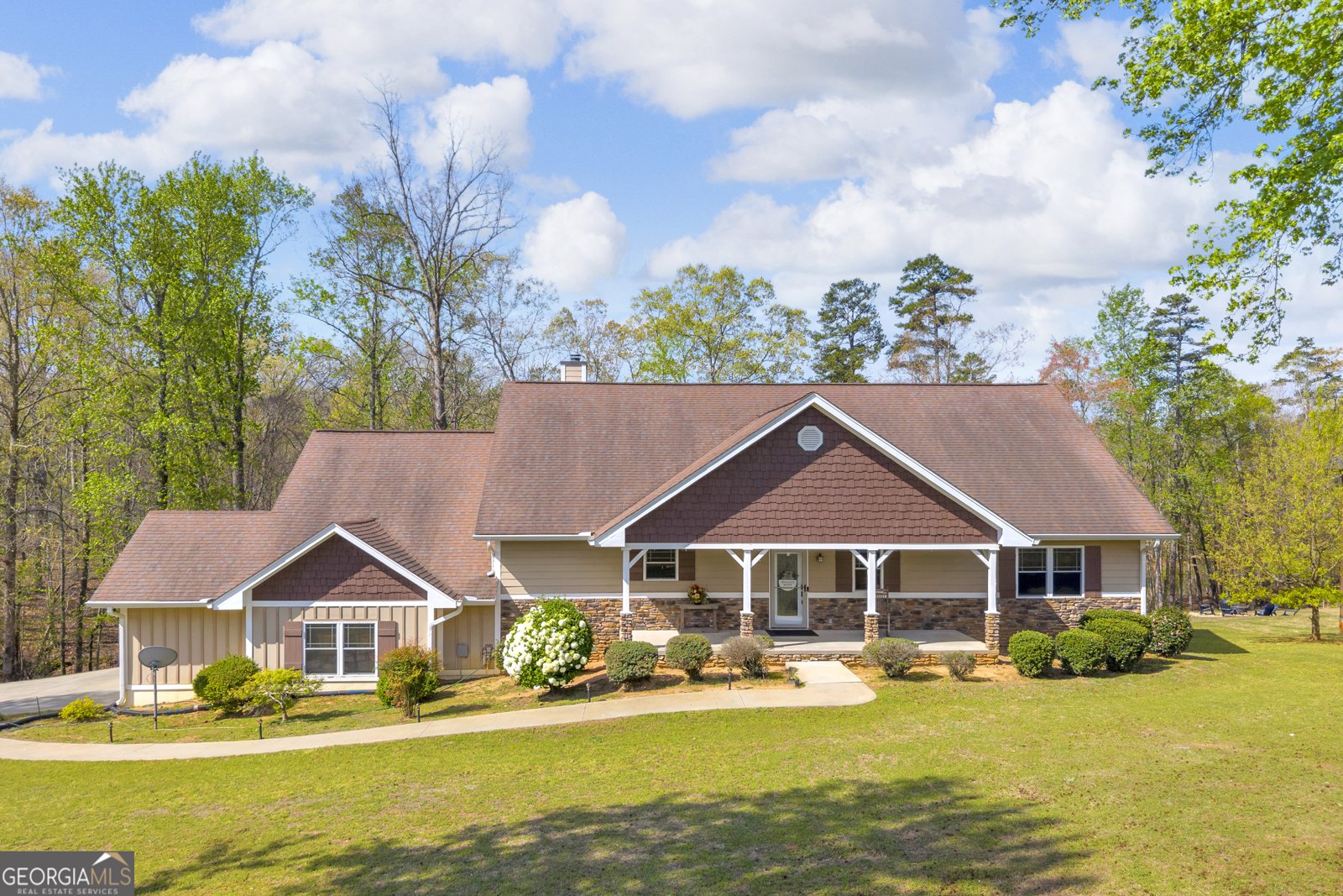 35 Villa Court Hartwell - Photo 1