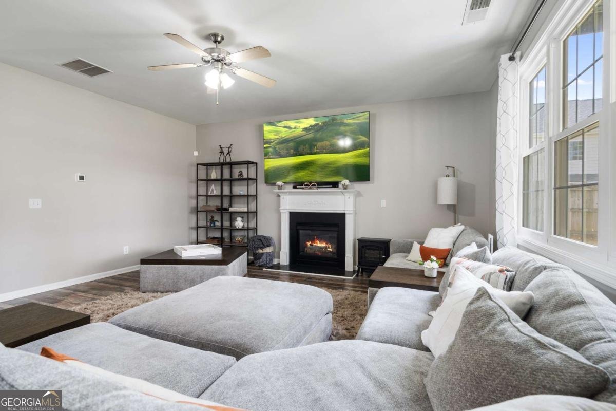 7028 Roselake Circle Douglasville - Photo 8