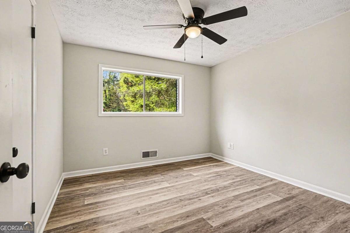 2500 AMALFI Drive Conyers - Photo 30