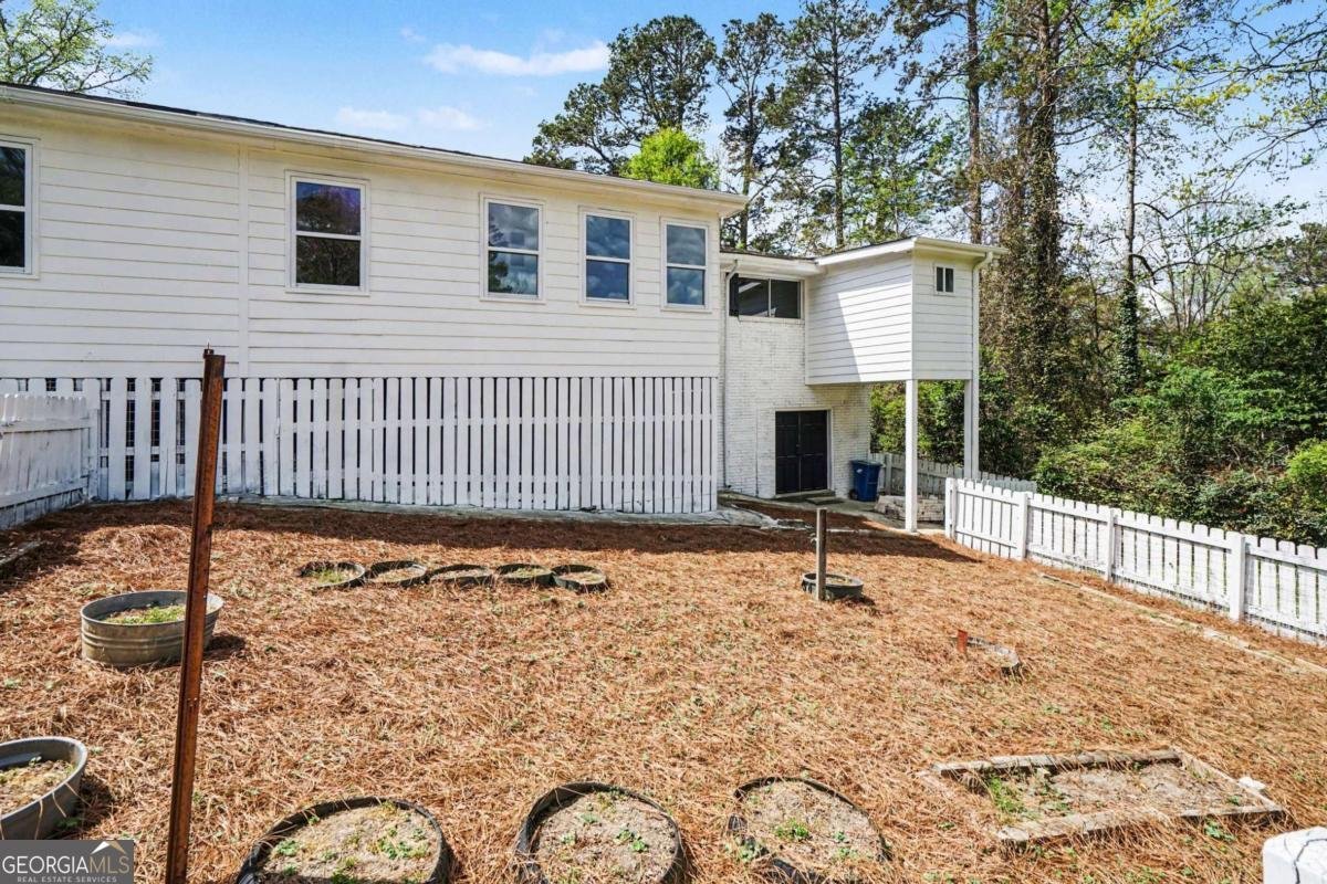 2500 AMALFI Drive Conyers - Photo 36