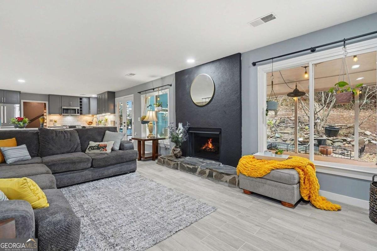 231 Breeze Hill Lane Canton - Photo 6