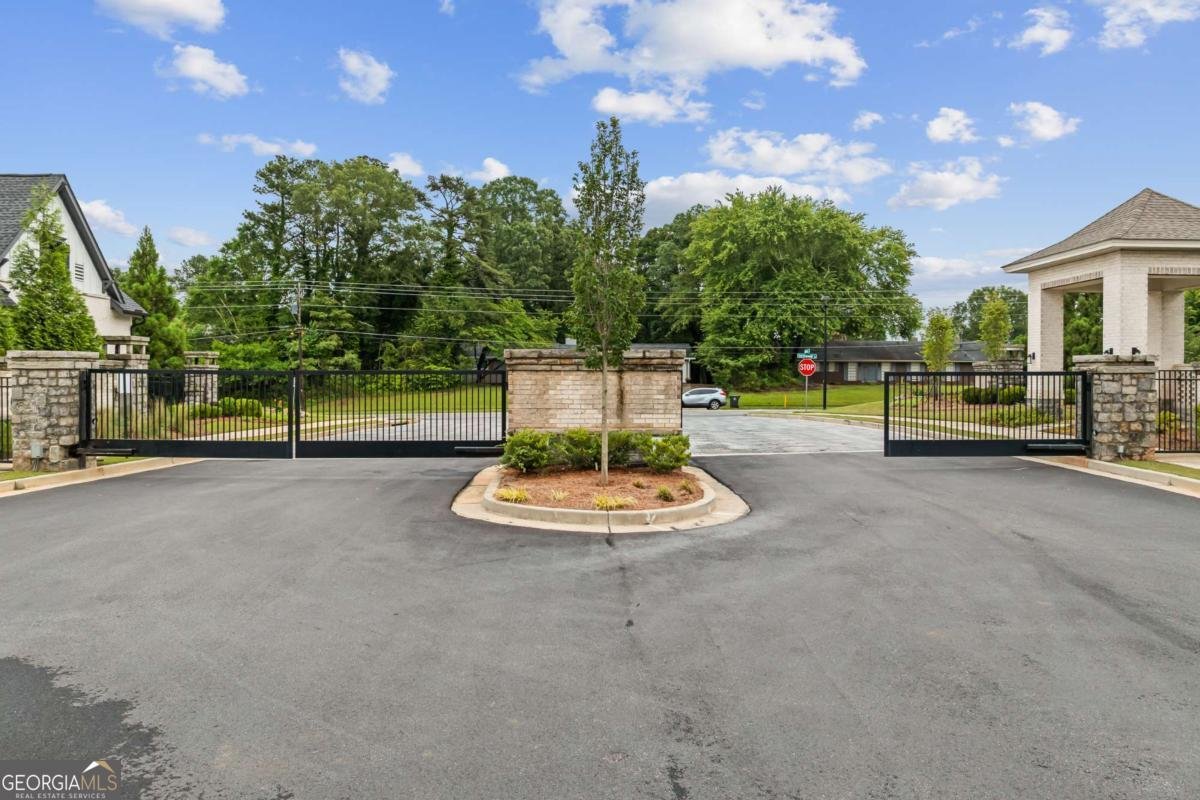 240 Walker Avenue Roswell - Photo 37