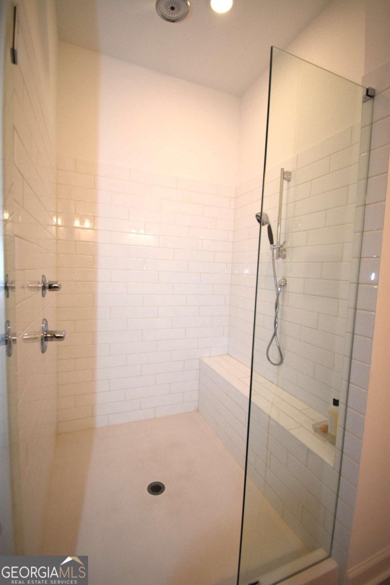 4925 Sealy Circle Peachtree Corners - Photo 22