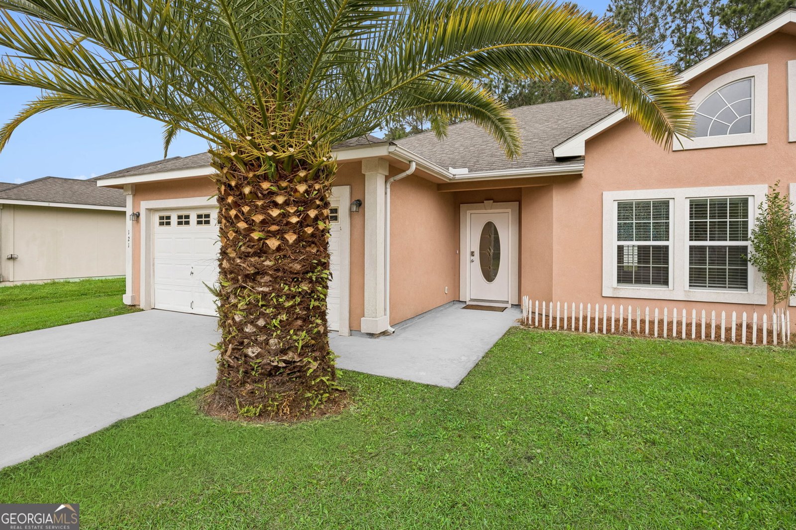 121 Magnolia Court Kingsland - Photo 1