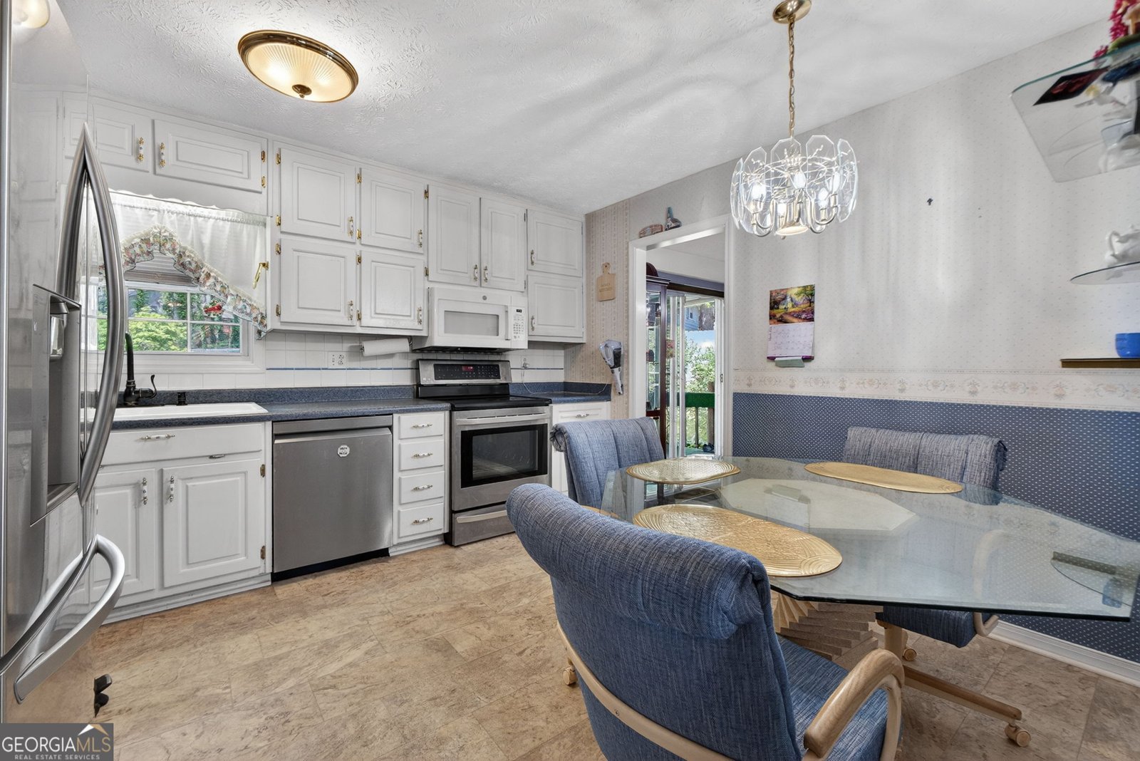 385 Charlotte Boulevard Stockbridge - Photo 12