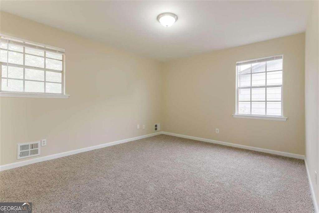 6370 Ashdale Drive Atlanta - Photo 8