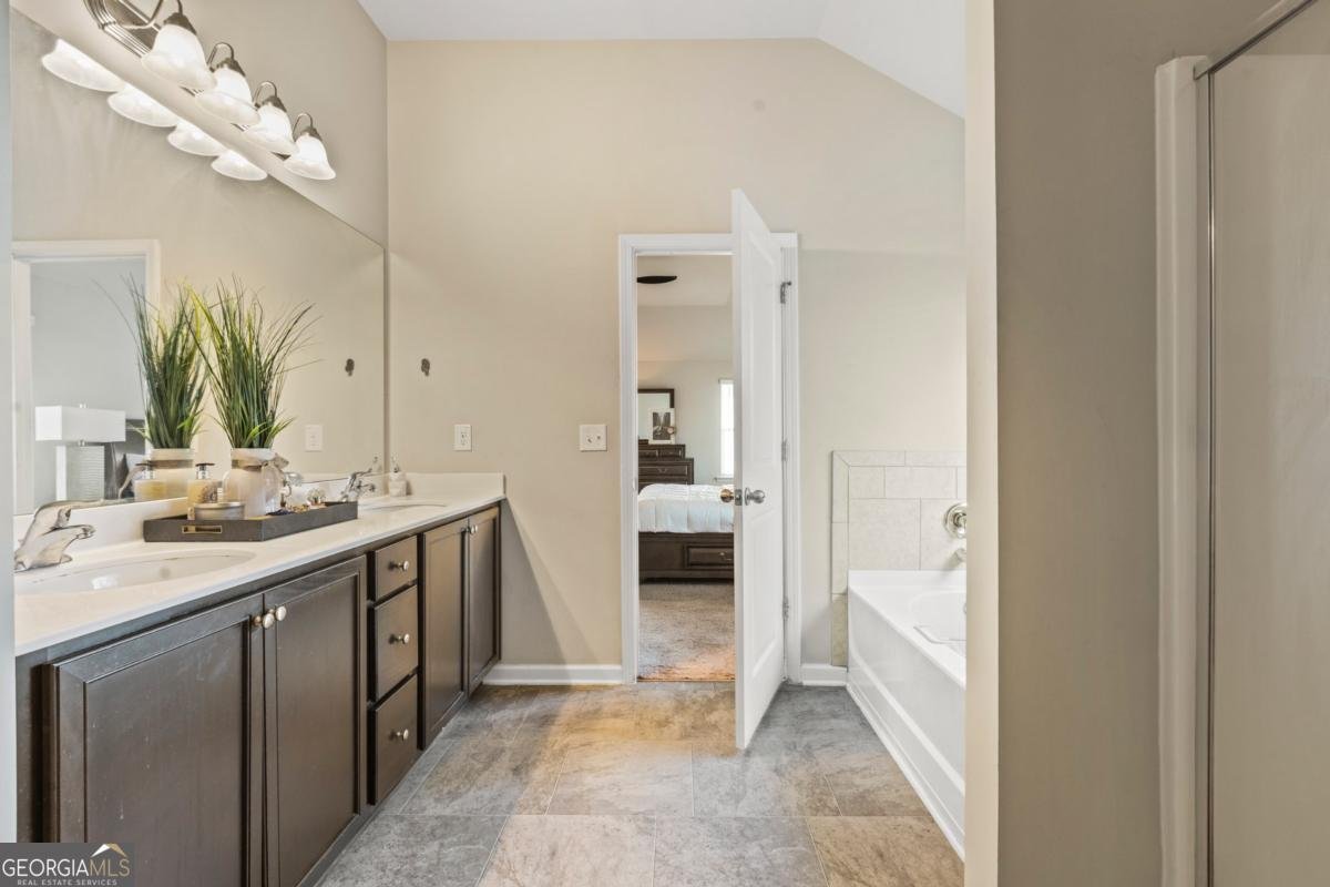 315 Coverview Court Jonesboro - Photo 34