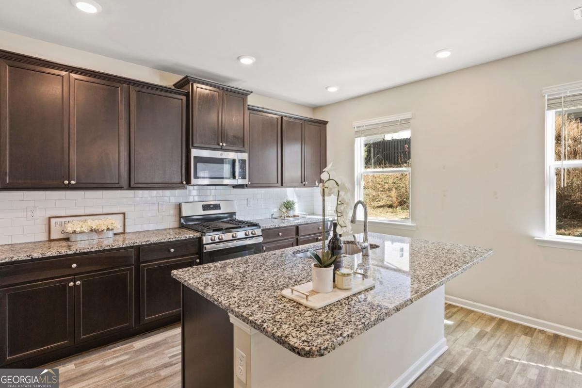 315 Coverview Court Jonesboro - Photo 8