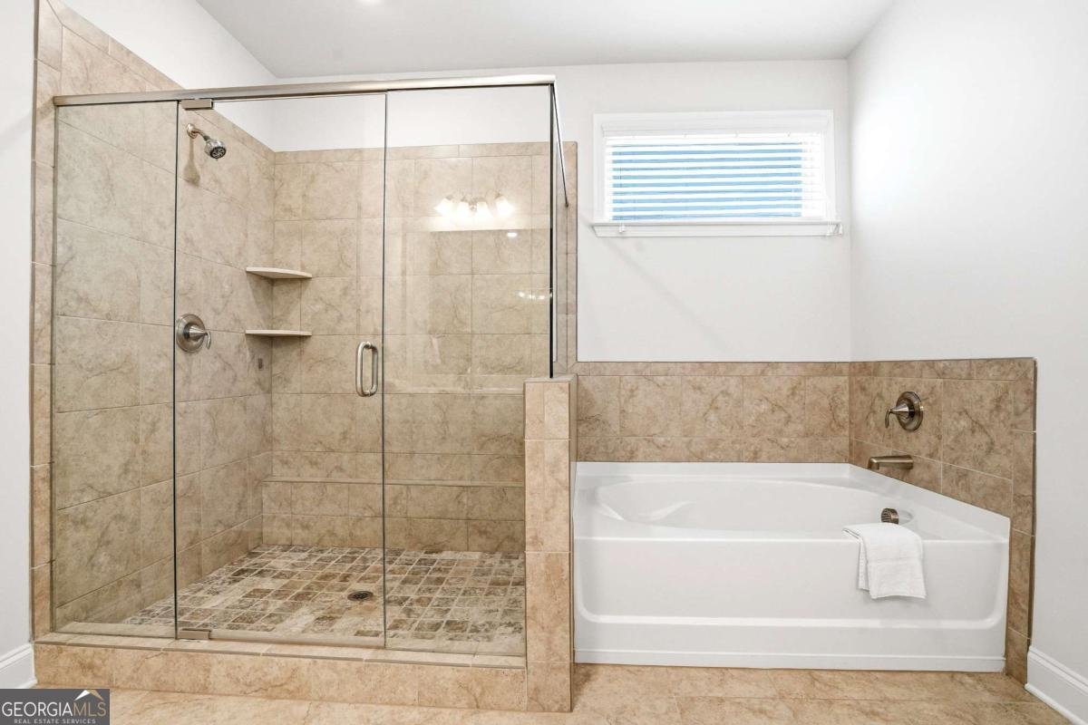 3267 Over Hill Court Buford - Photo 12