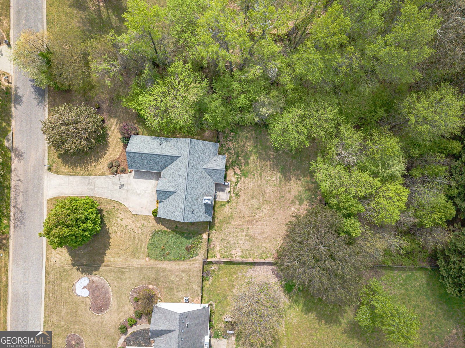 6130 Devonshire Drive Flowery Branch - Photo 34