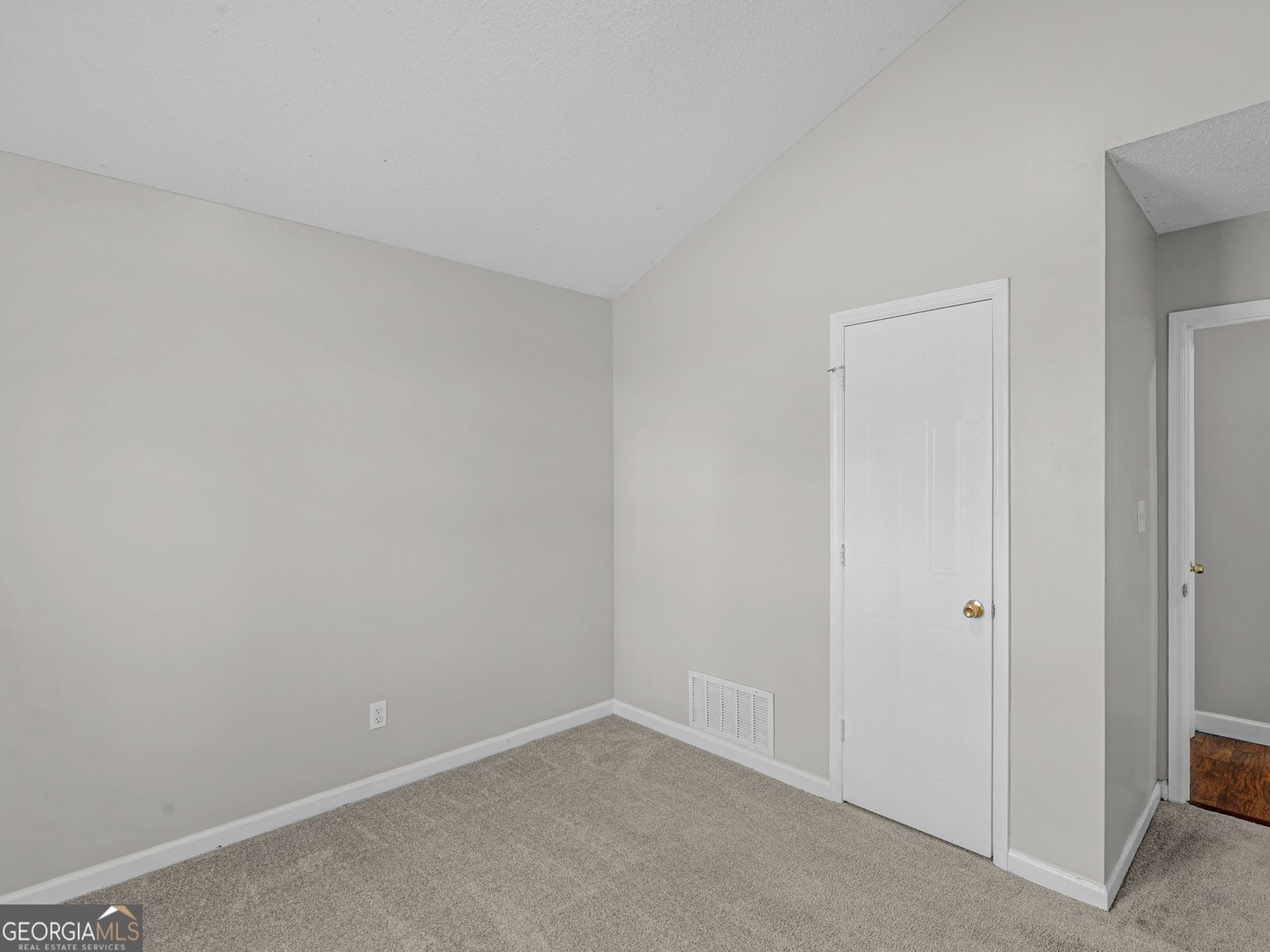 111 Neal Avenue Stockbridge - Photo 16