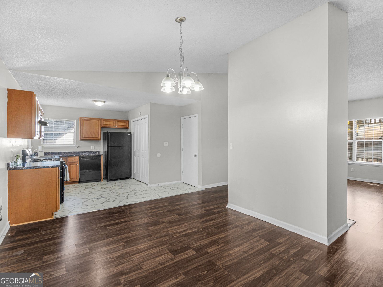 111 Neal Avenue Stockbridge - Photo 8