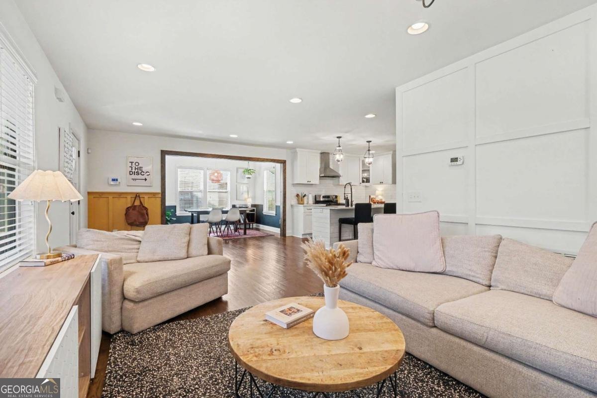 2435 Crestview Avenue Decatur - Photo 12