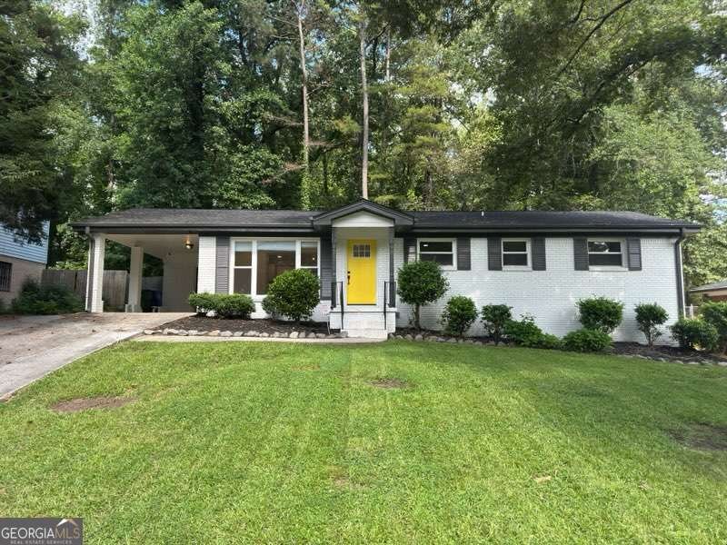 4396 Greenleaf Circle Atlanta - Photo 1