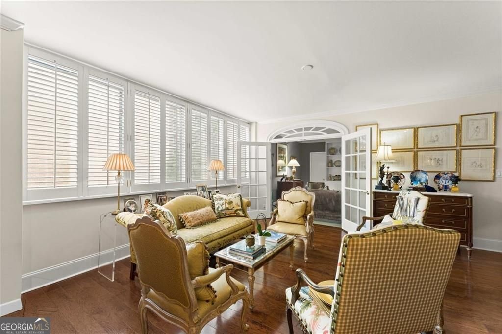 2734 Peachtree Road Atlanta - Photo 9