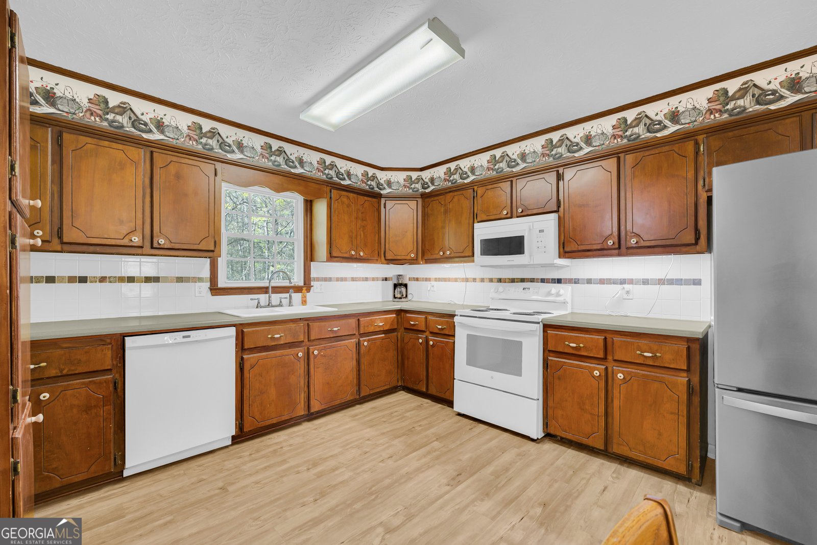 194 Woodland Creek Place Hull - Photo 15