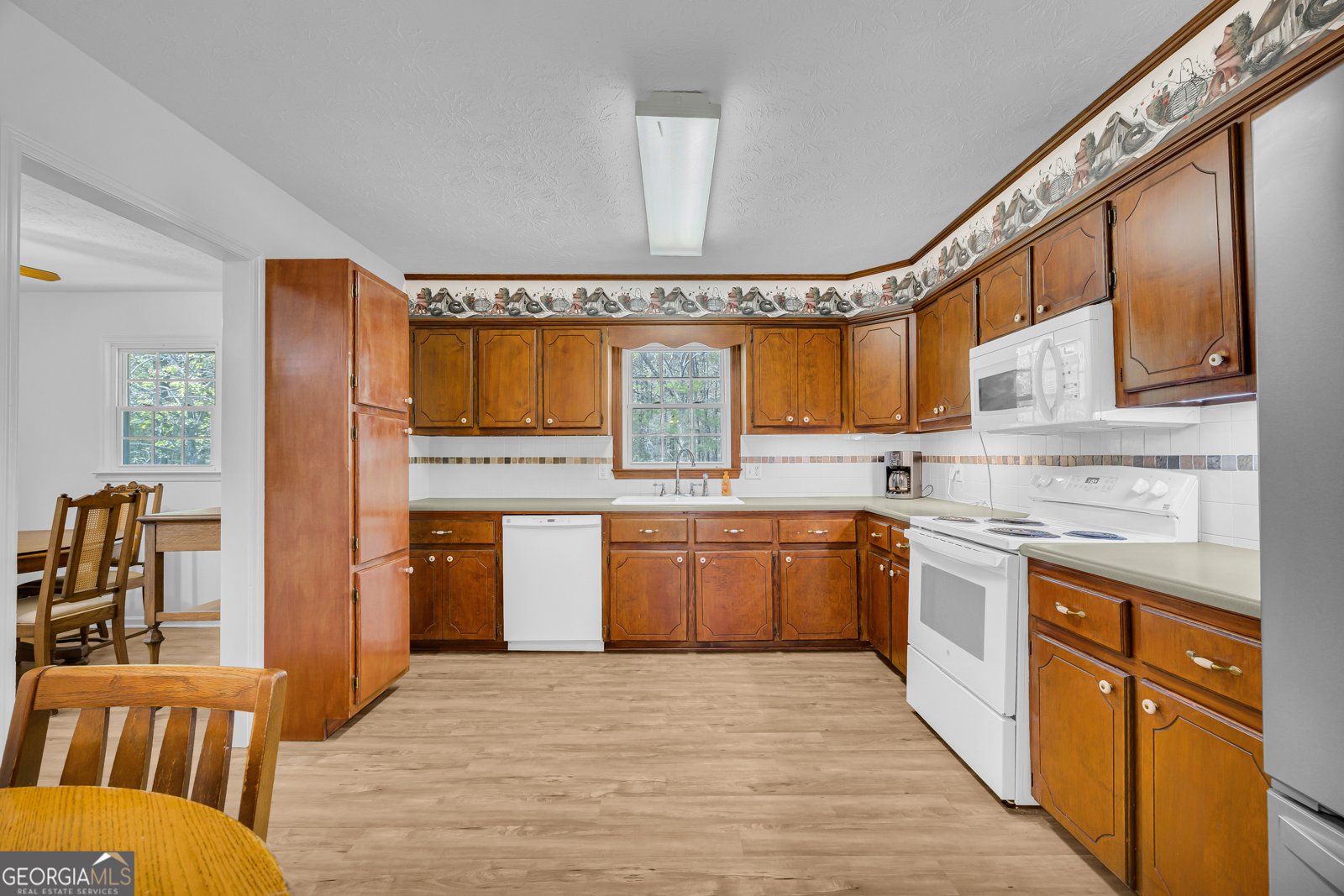 194 Woodland Creek Place Hull - Photo 17