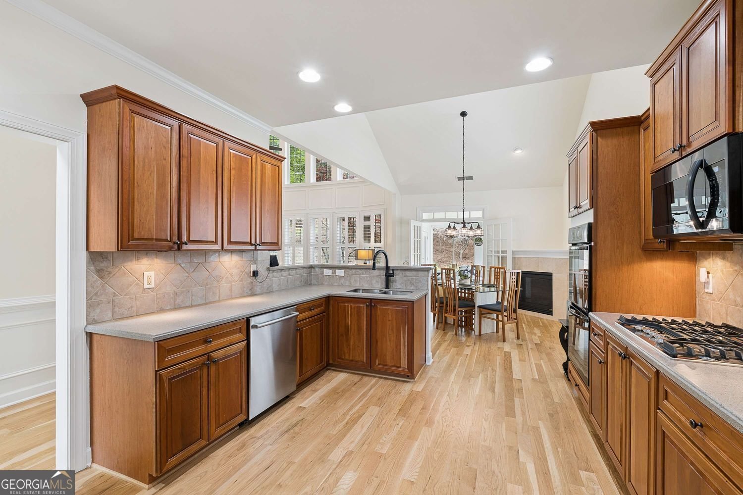 5403 Landsdowne Court Cumming - Photo 11