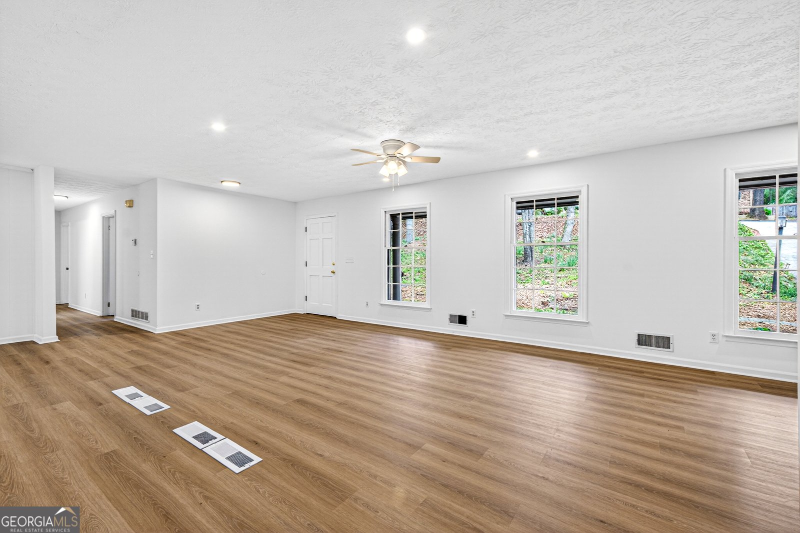 367 Richard Way Athens - Photo 8