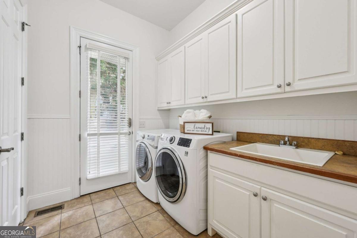 3734 Wavespray Court Gainesville - Photo 27