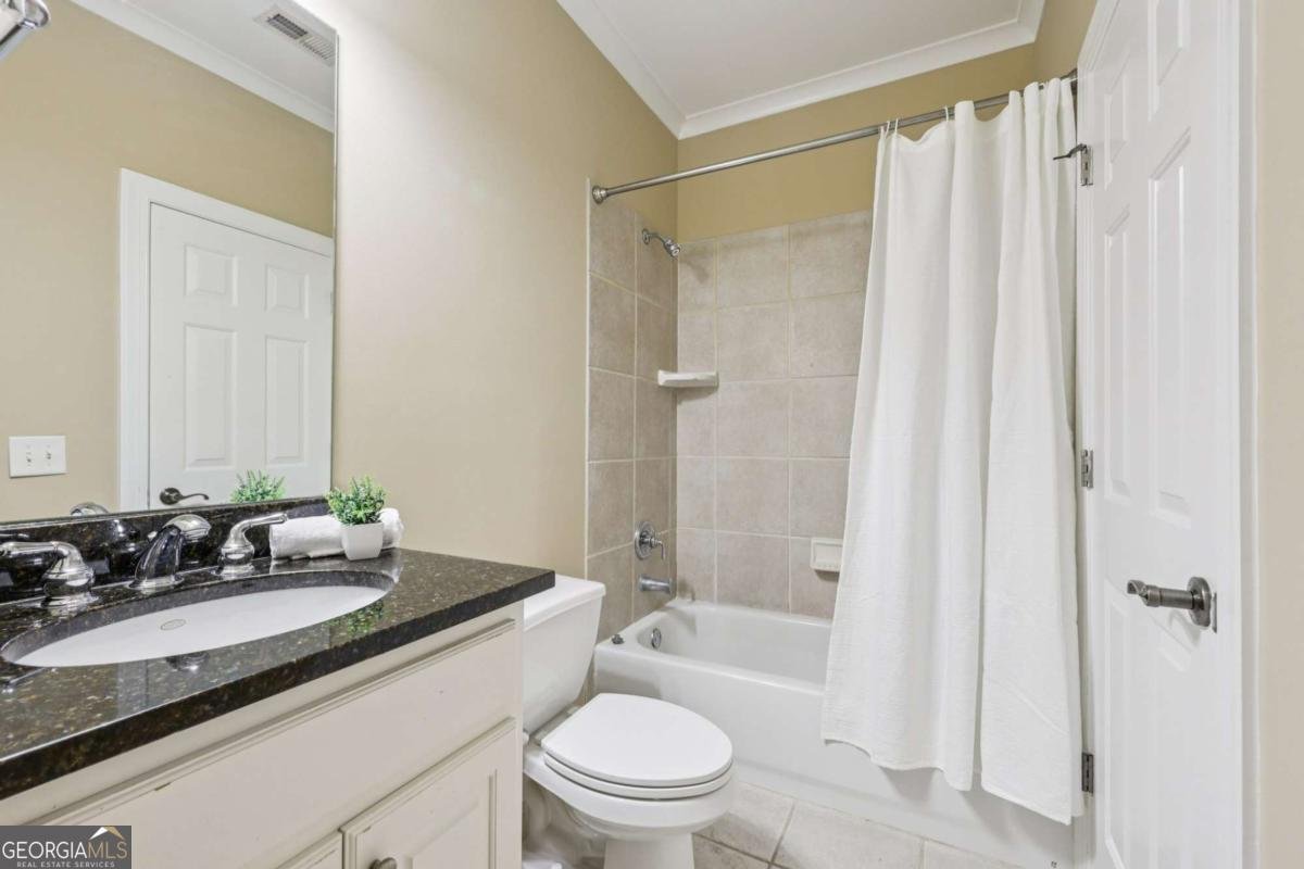 3734 Wavespray Court Gainesville - Photo 32