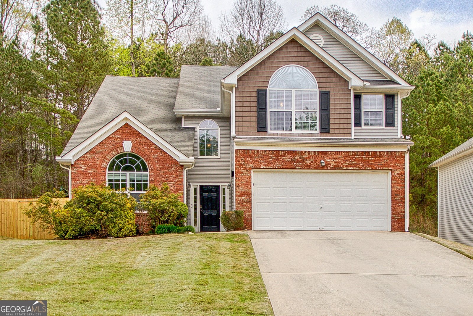 77 Saint Charles Place Sharpsburg - Photo 1