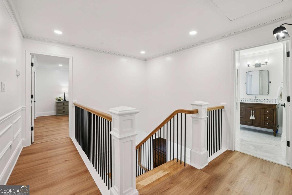 8025 River Circle Sandy Springs - Photo 12