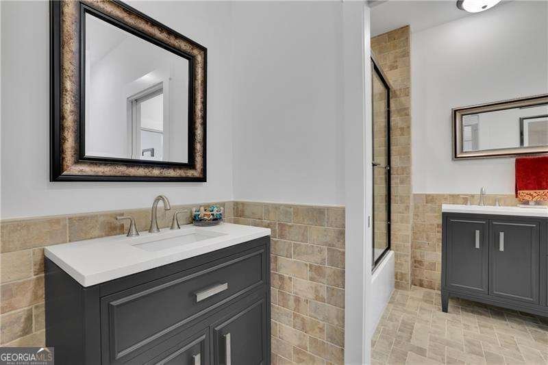 120 Chateau Place Woodstock - Photo 53