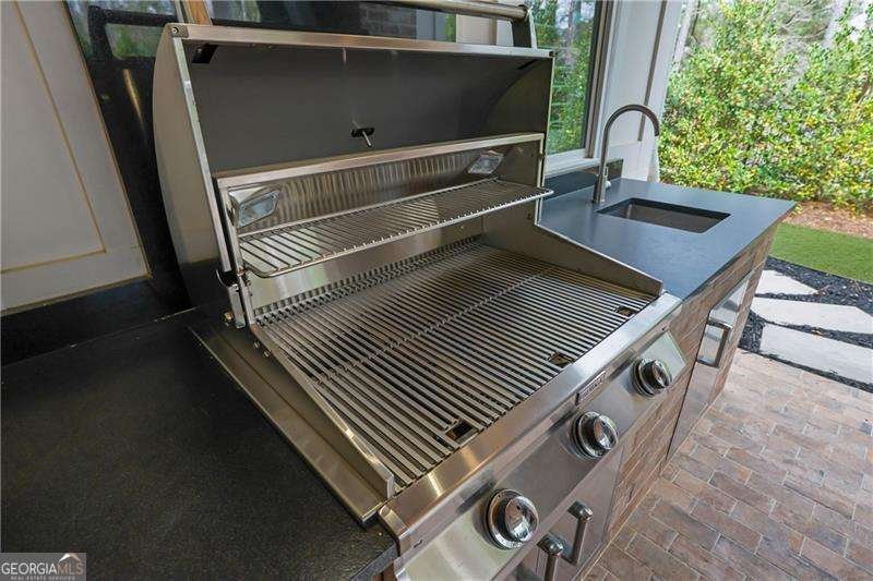 120 Chateau Place Woodstock - Photo 69