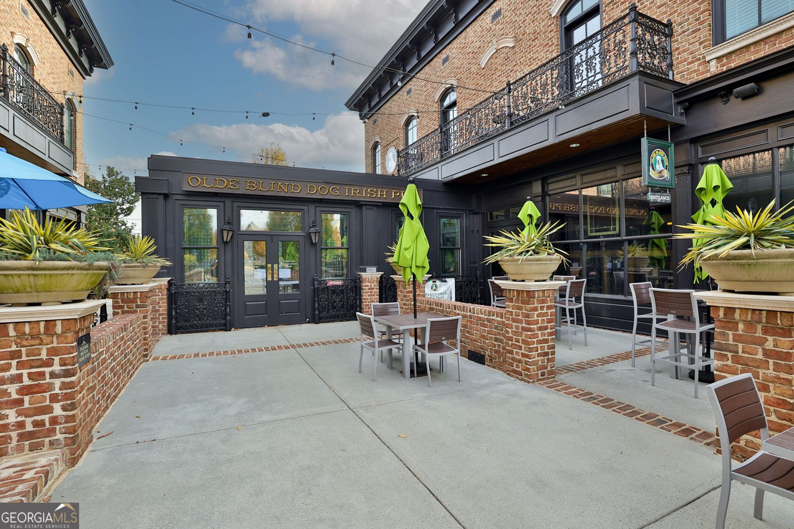 120 Chateau Place Woodstock - Photo 96