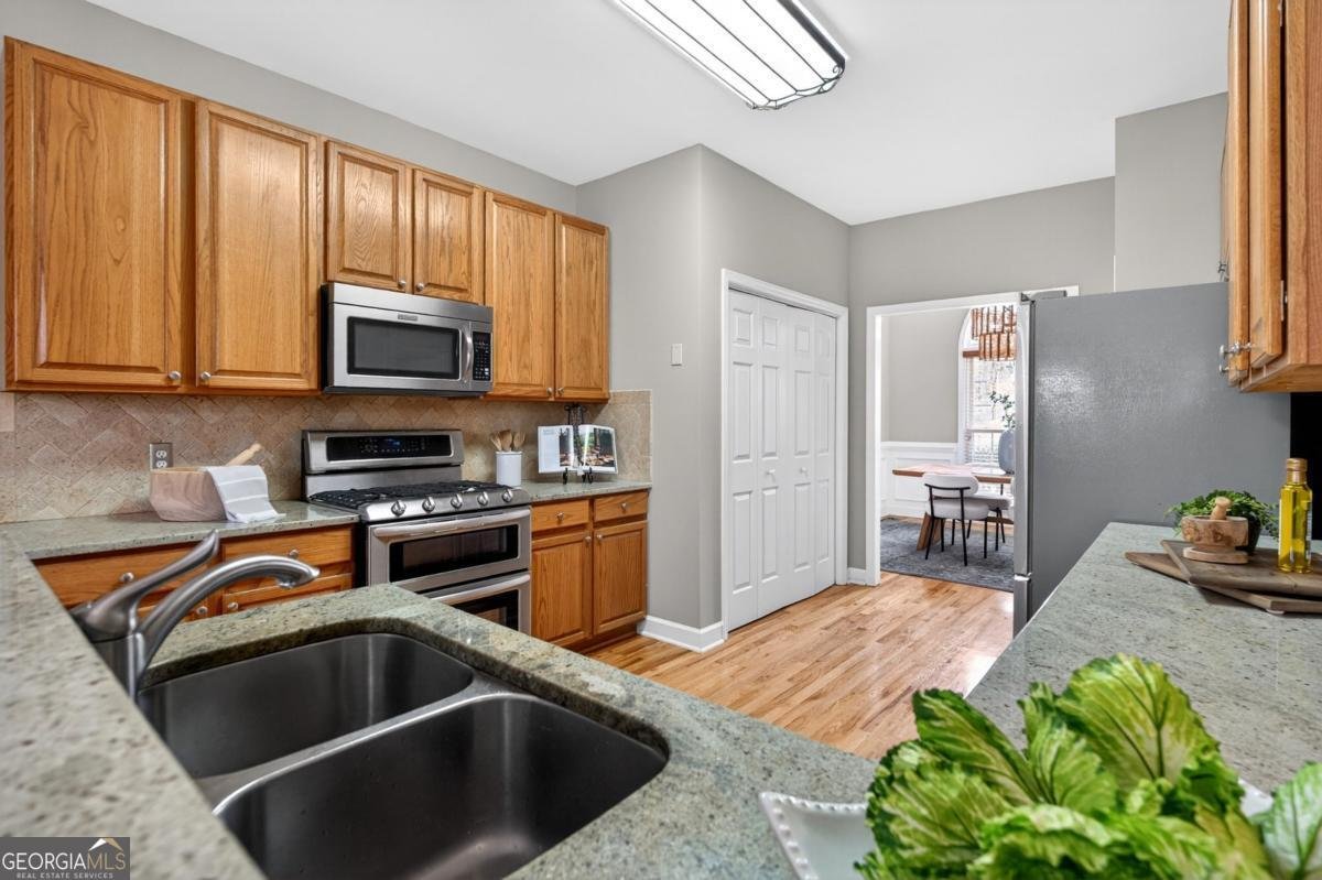 5740 Bryson Lane Alpharetta - Photo 10