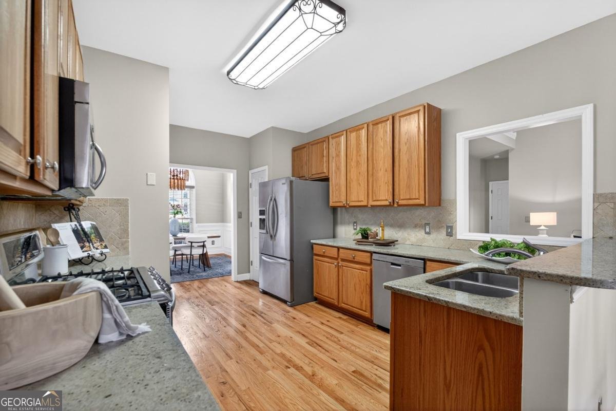 5740 Bryson Lane Alpharetta - Photo 13