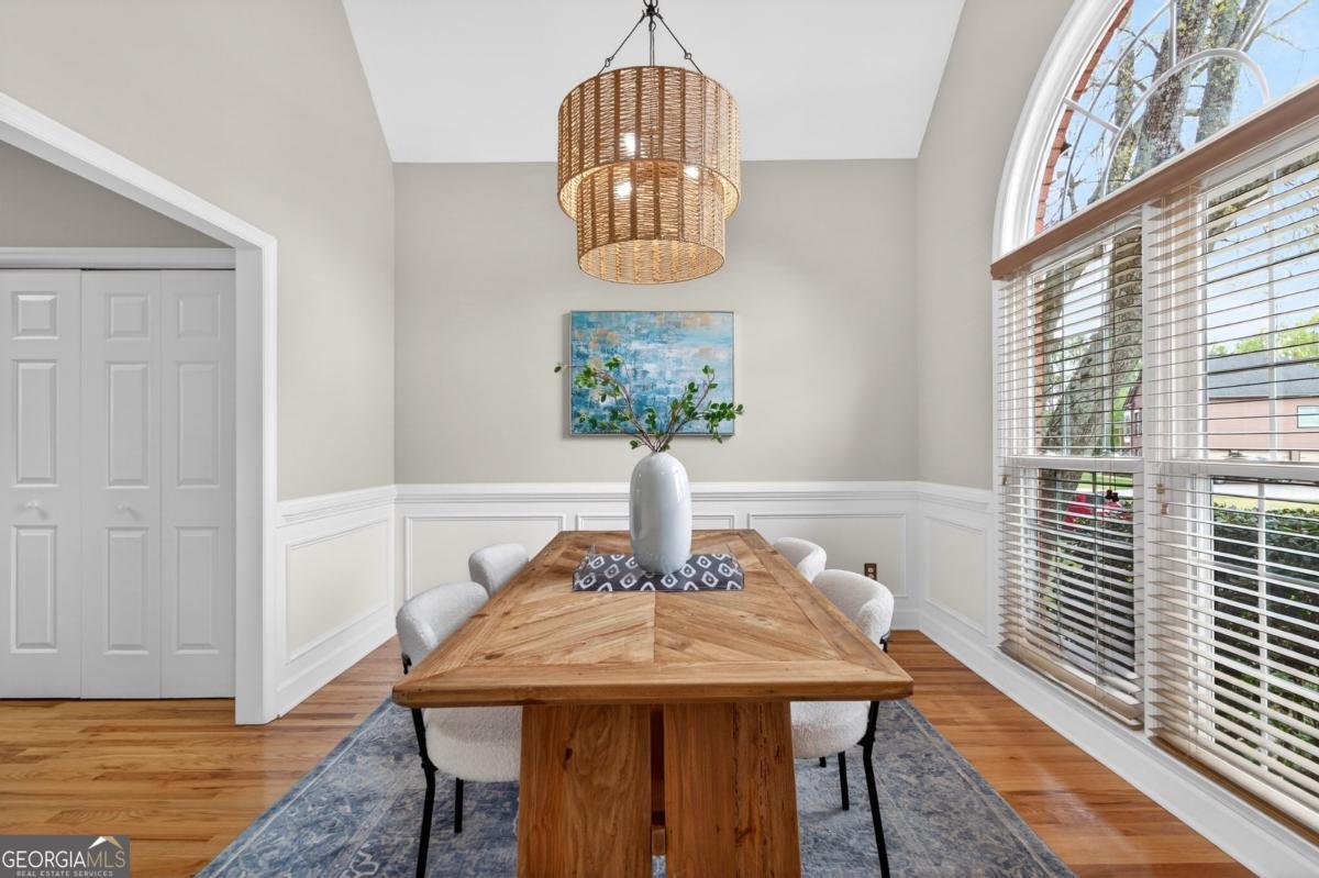 5740 Bryson Lane Alpharetta - Photo 7