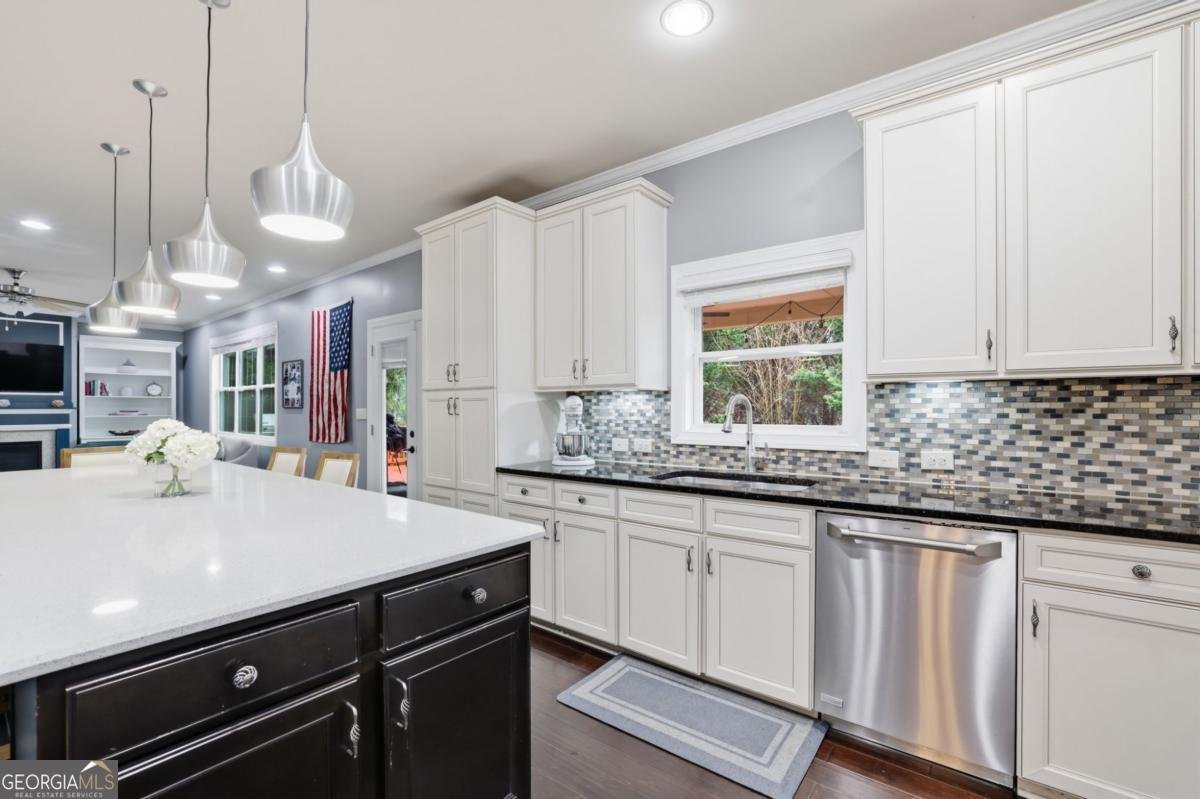 2740 Augeron Court Alpharetta - Photo 8