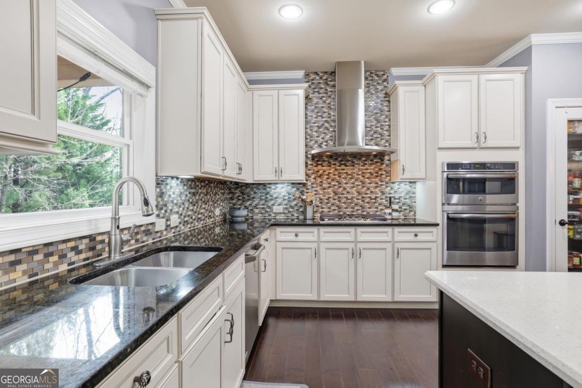 2740 Augeron Court Alpharetta - Photo 9