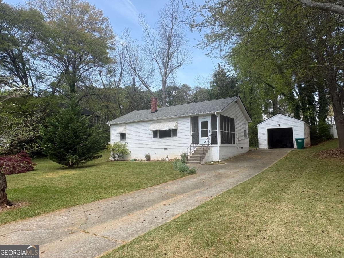 2608 Valley Stream Drive Atlanta - Photo 1