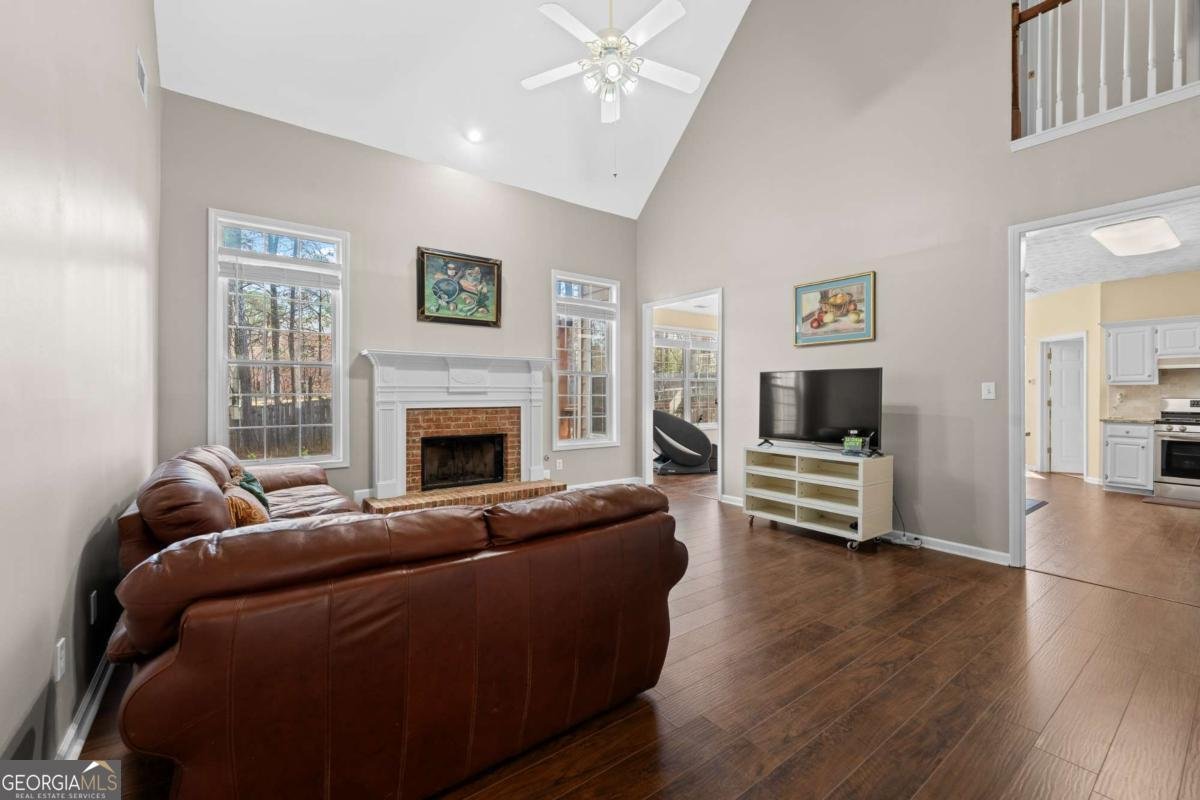 4409 Chatham View Drive Buford - Photo 10