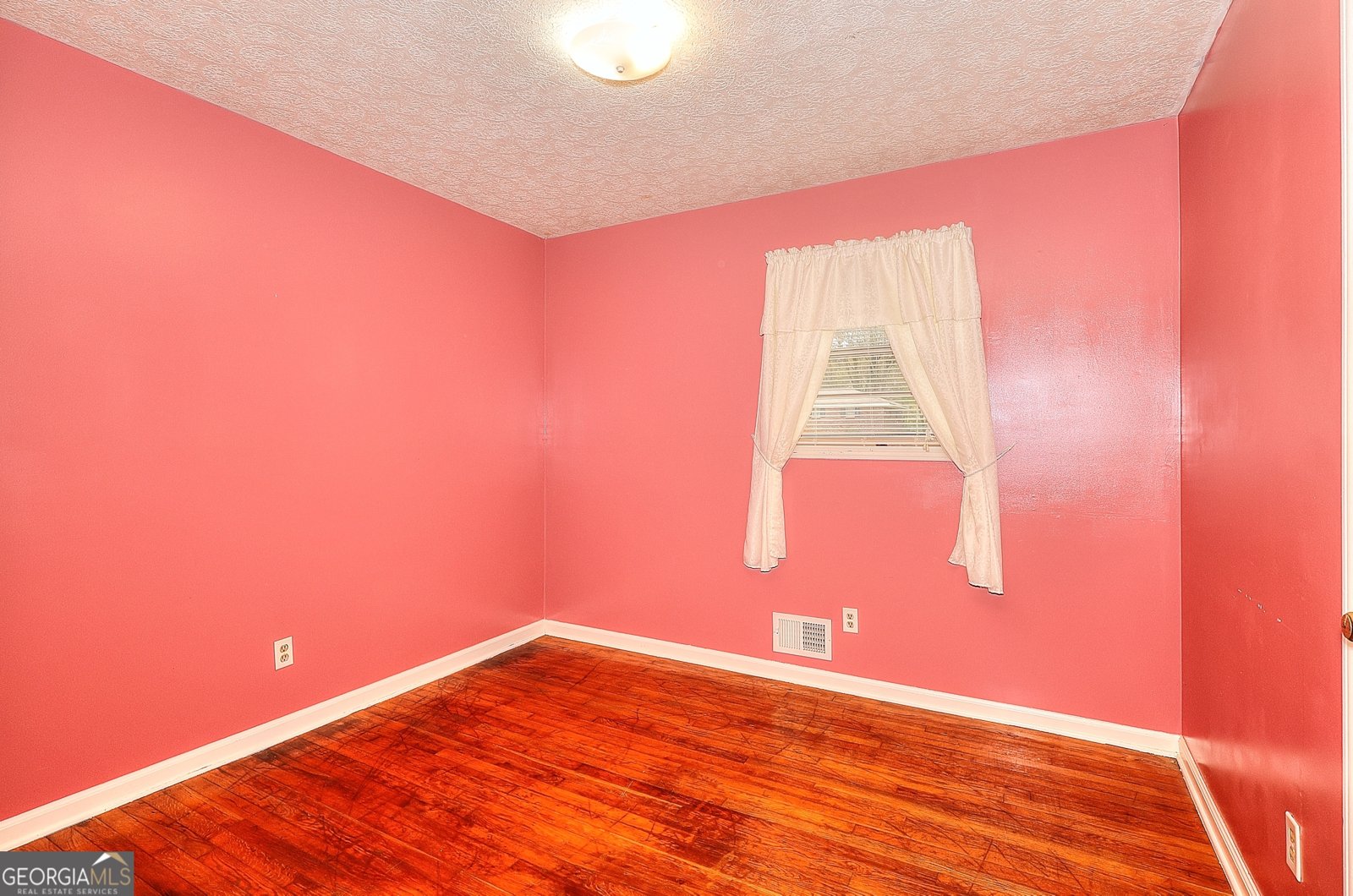 2261 Clairmont Circle Snellville - Photo 14