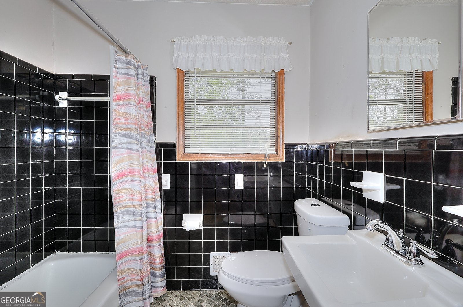 2261 Clairmont Circle Snellville - Photo 17