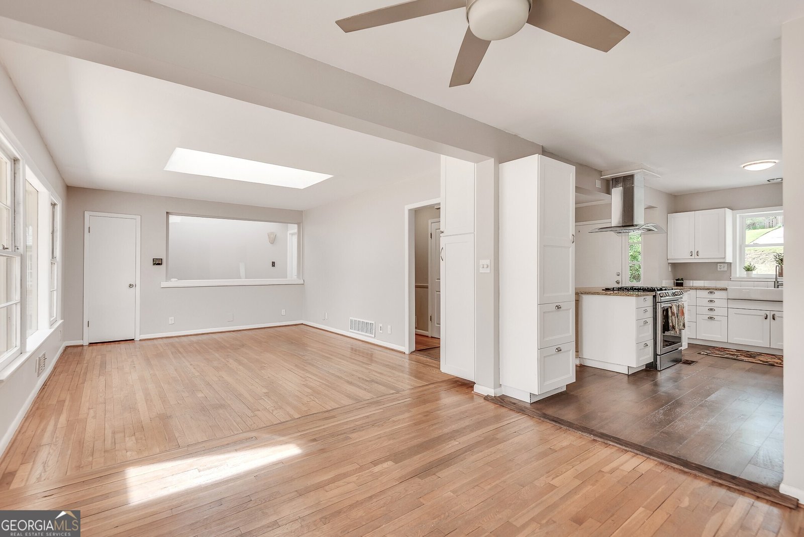 2774 Overlook Drive Atlanta - Photo 14